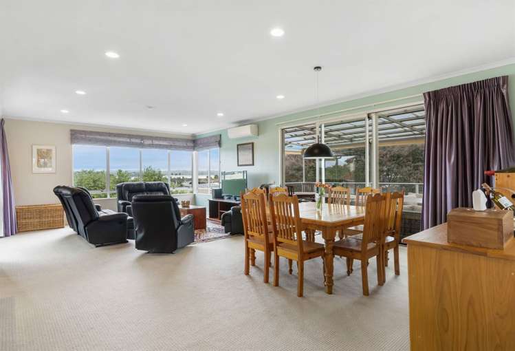 109 Pine Harbour Parade Beachlands_5