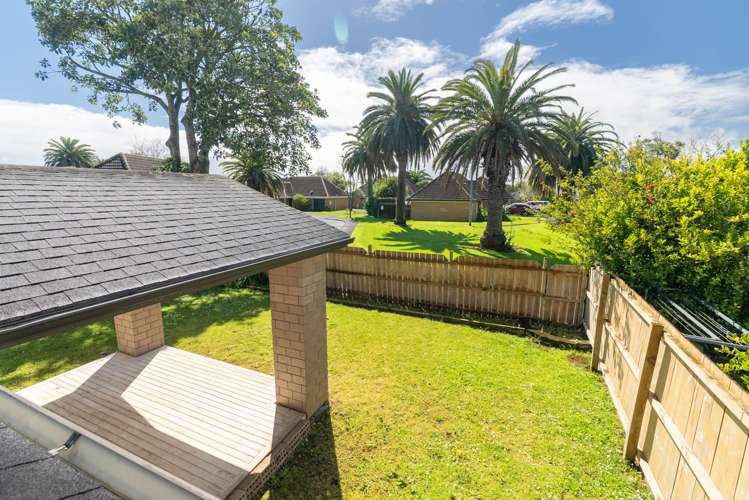 52 Pate Crescent Mangere_11