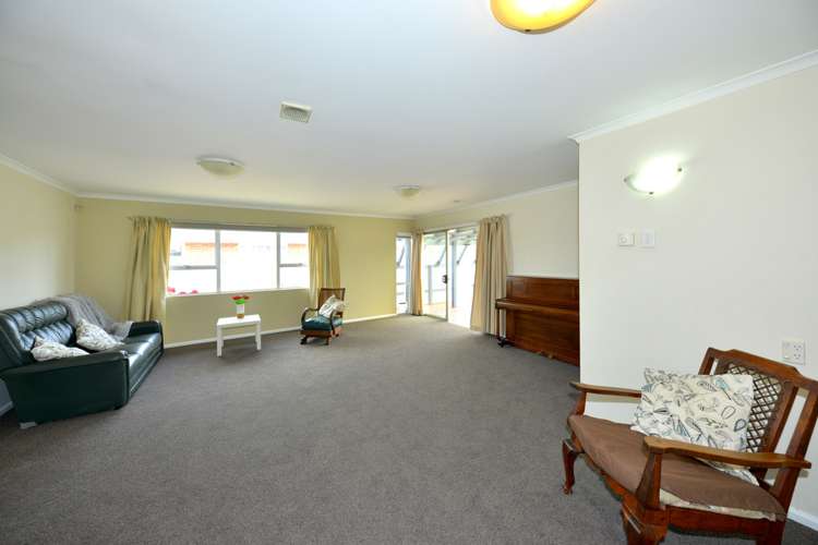 7 Checketts Avenue Halswell_4