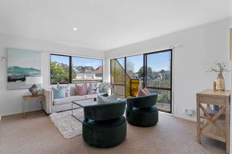 1/6 Tomintoul Place Highland Park_8