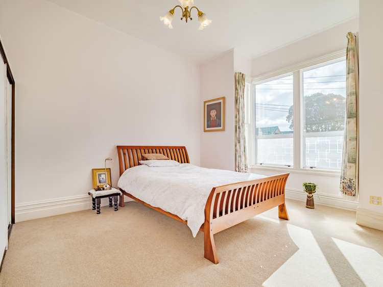 36 Garfield Avenue Roslyn_11