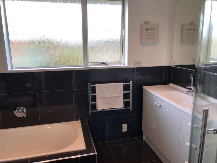 32 Silverstream Drive Mosgiel_8