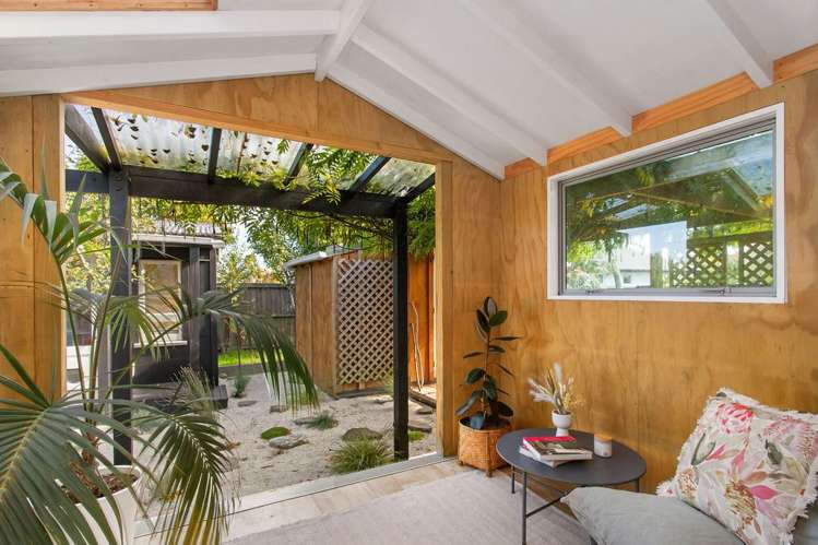 9b Lydbury Place Parklands_16