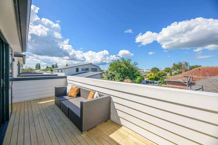 11B Avondale Road Avondale_11