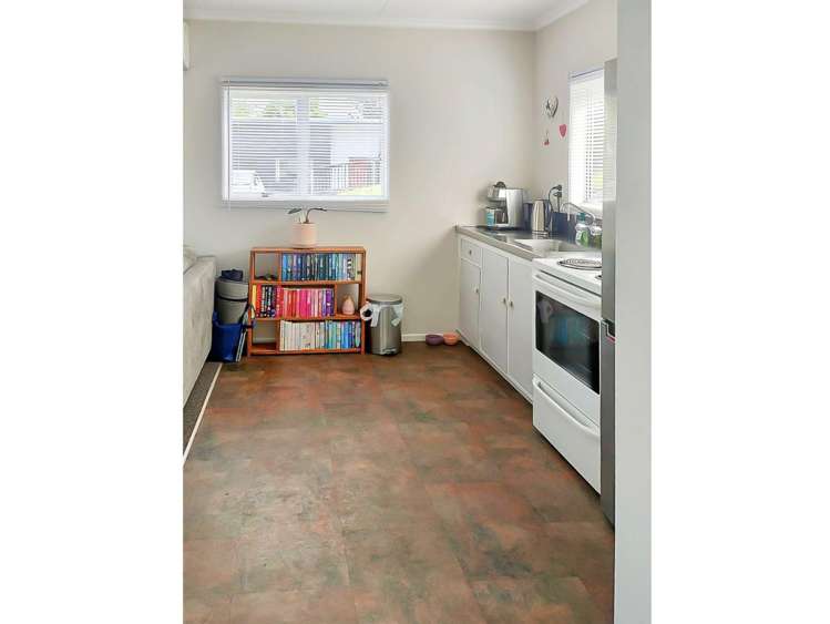 60B Glasgow Terrace 10643_8