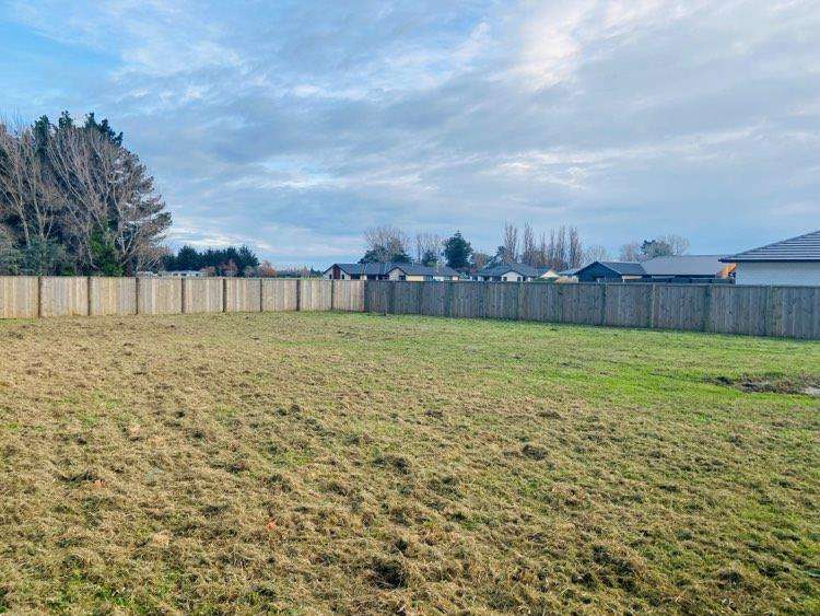 16b Rayner Lane Marton_5