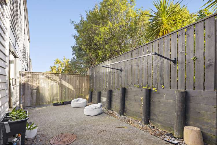 4/30 Monowai Road Johnsonville_14