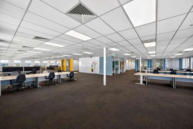 12-14 Northcroft Street Takapuna_10