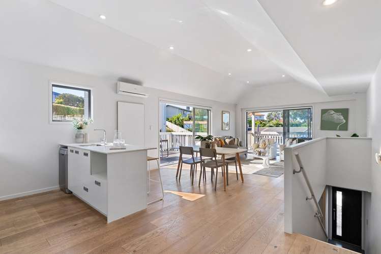 2/27 Powell Street Avondale_9