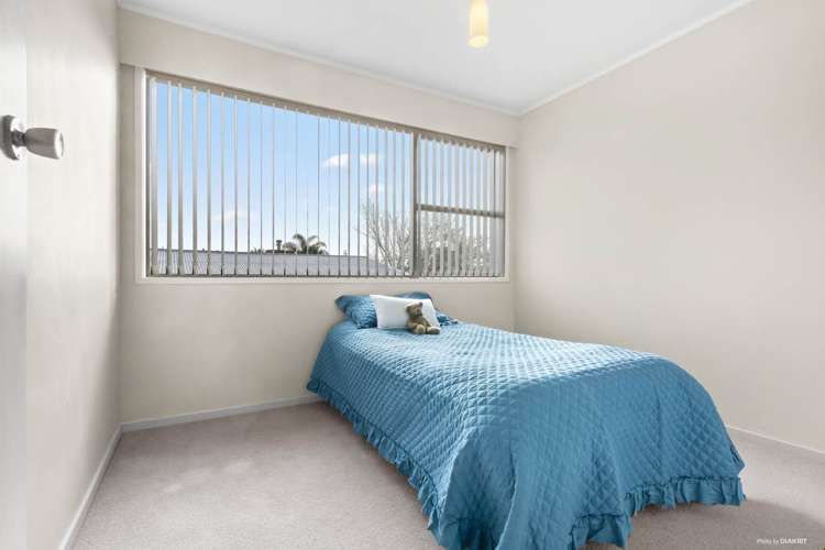 31 Taioma Crescent Te Atatu Peninsula_12