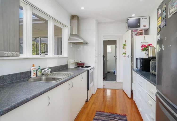 22 McClintock Road Massey_5