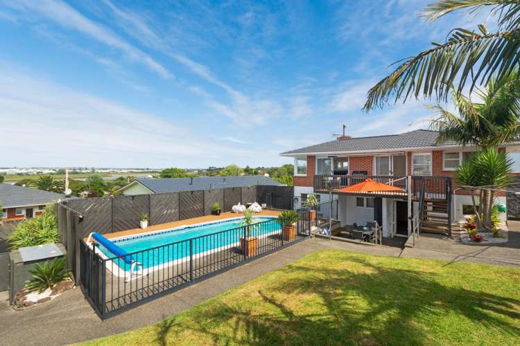 34 Jaemont Avenue Te Atatu South_18