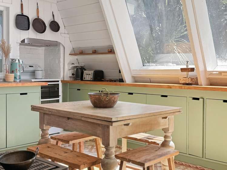 19 Crescent Road West Ostend_25