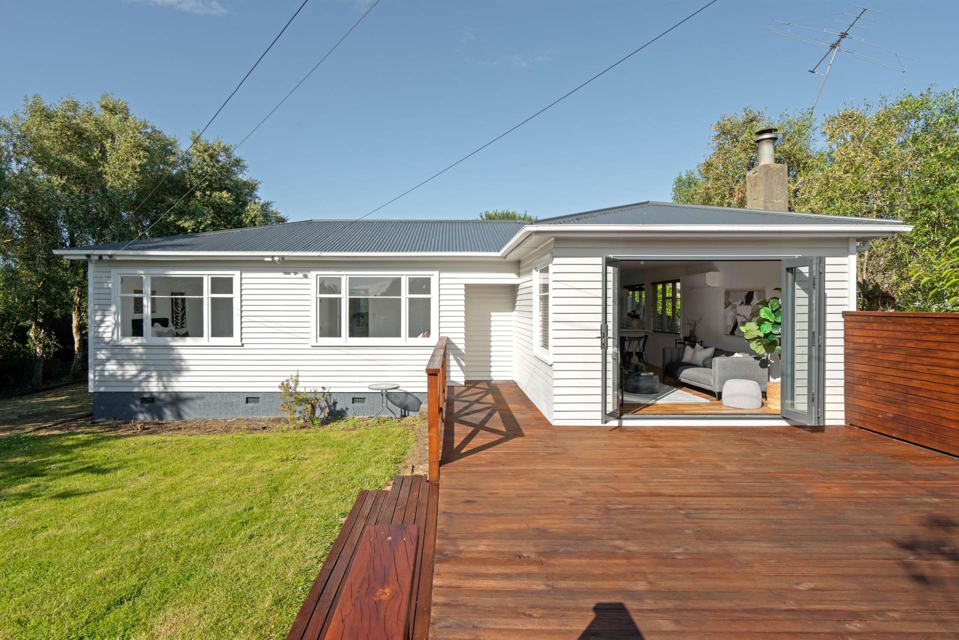 27 Cologne Street Martinborough_0