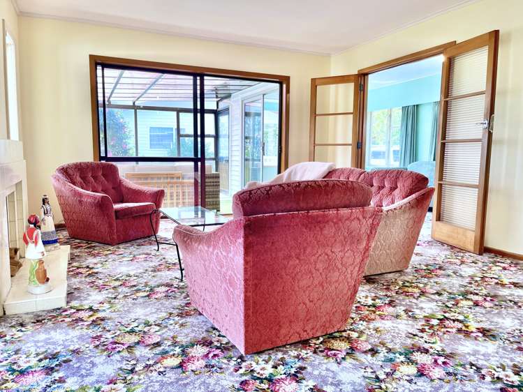 3 Roberts Street Tawa_10