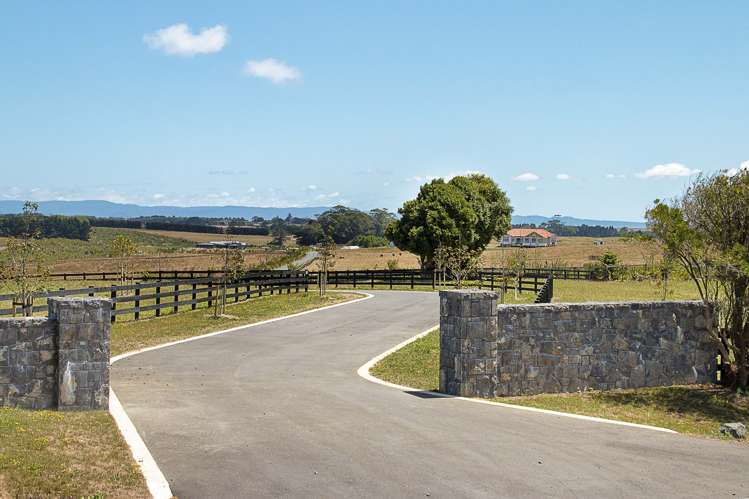 137 Batty Road Kingseat_3