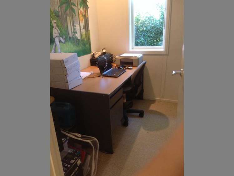 36 Golf Road Epsom_11