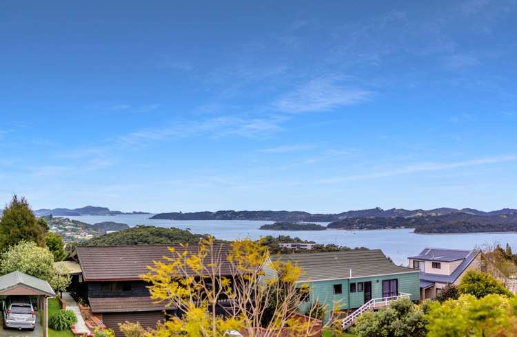 90 Te Haumi Drive Paihia_28