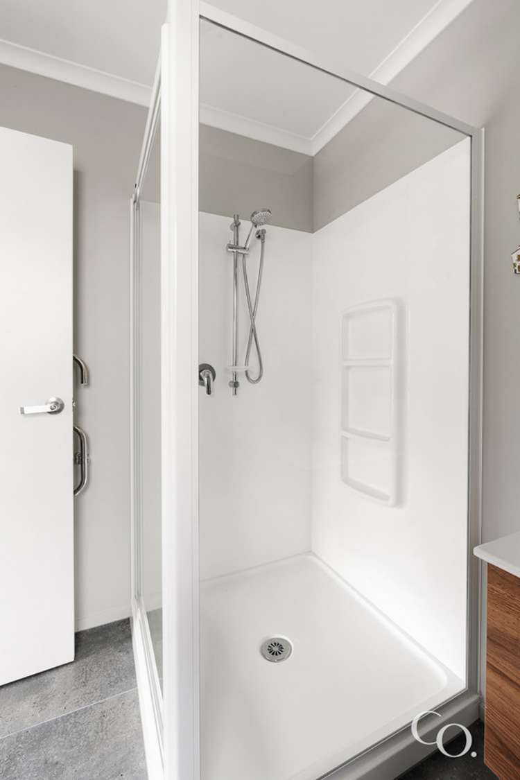 14 Cowell Crescent Pyes Pa_17