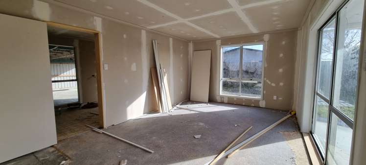 8a Kebbell Avenue Levin_13