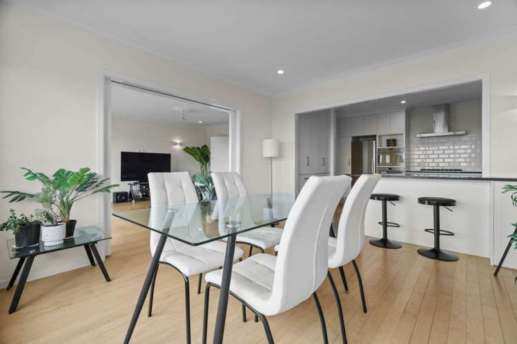 11 Tirinui Crest Road Otumoetai_4