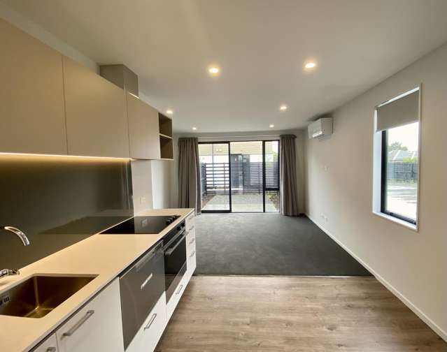 4/102 Ruskin Street 1380_2