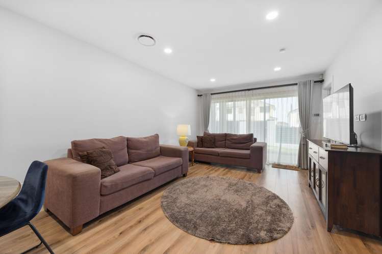 2 Drumnaconagher Road Flat Bush_38