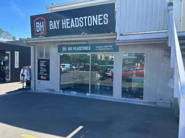 CBD retail/office leasing with great exposure