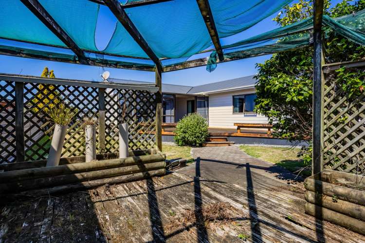 11 Heather Lea Hawera_30