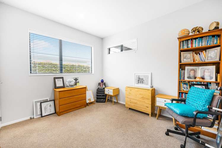 18 Awanui Crescent Matakana_17