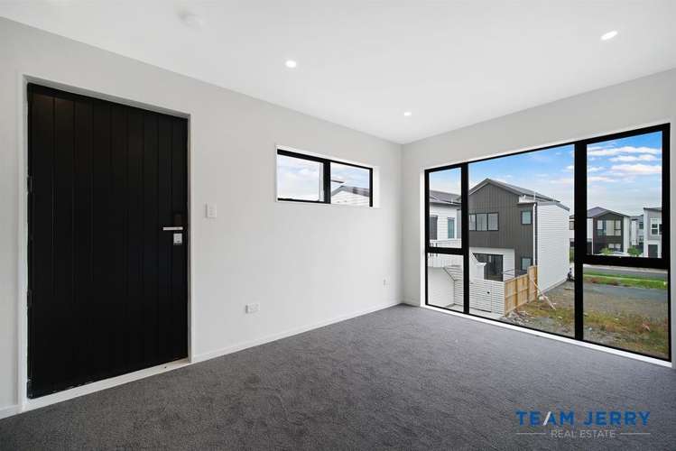61 Survila Street Takanini_12