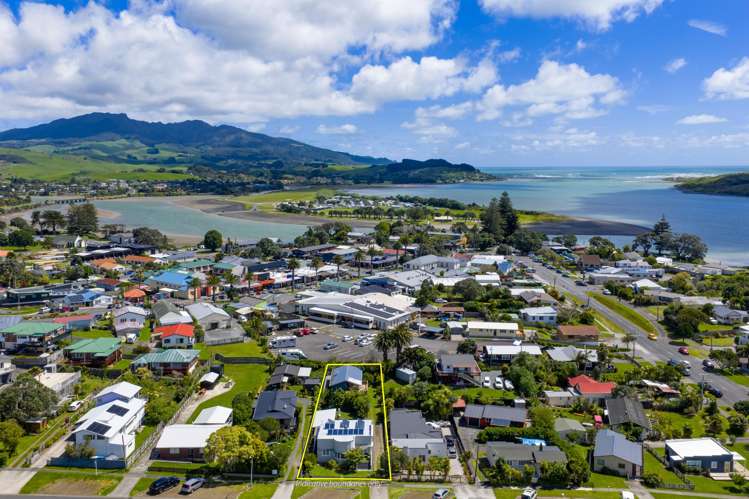 16 James Street Raglan_29