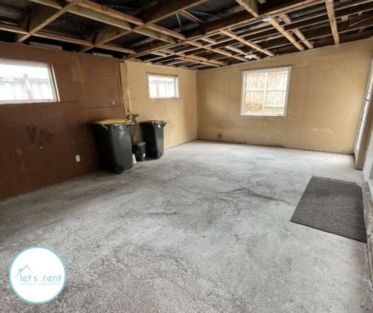 54 McKinstry Avenue 2371_9