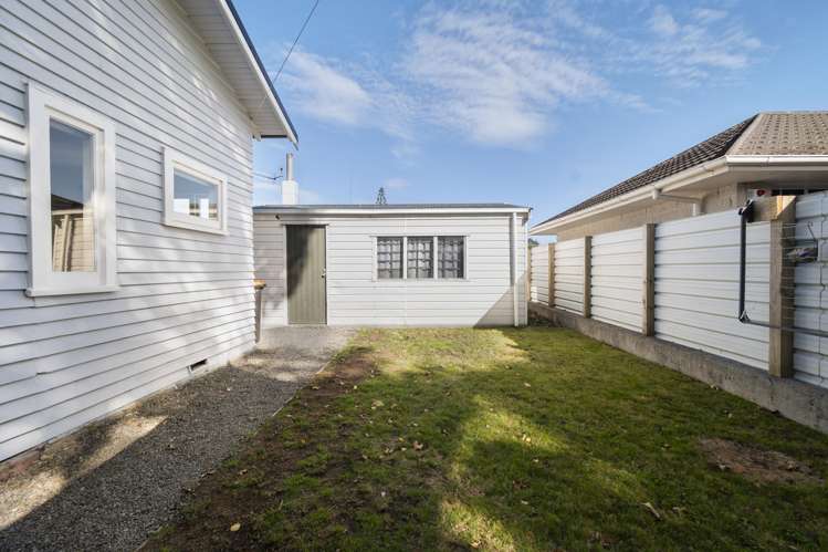 33 Featherston Street Takaro_19