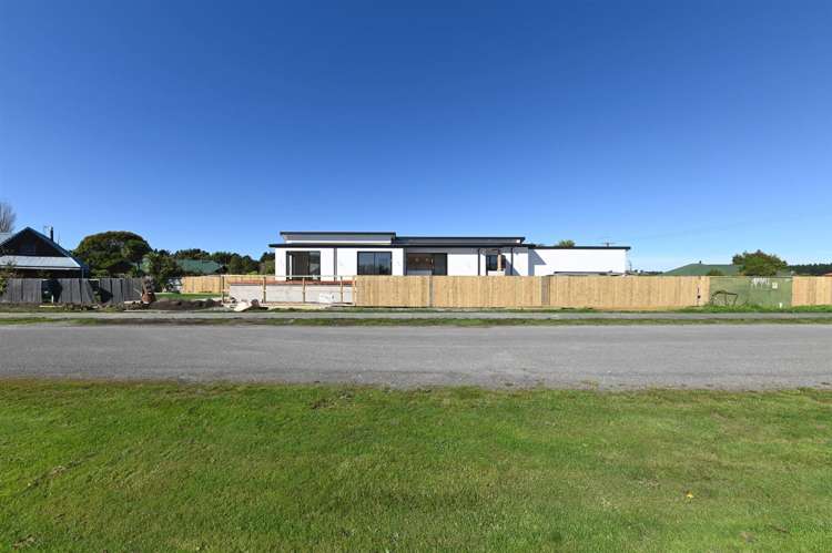 105 Kings Road Leithfield_15