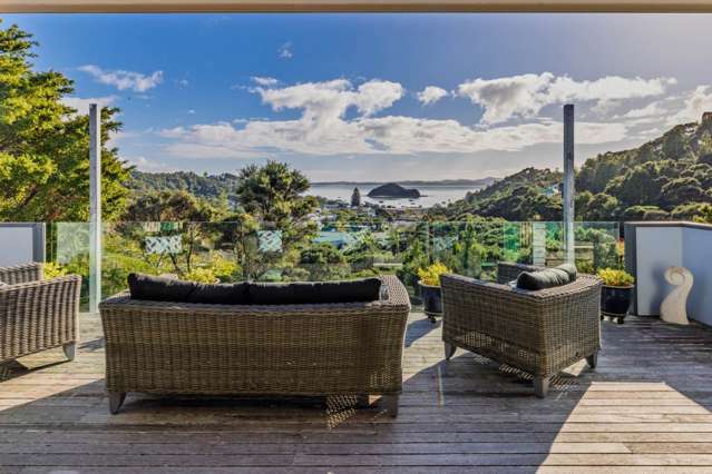 Sea View Retreat with Space for More