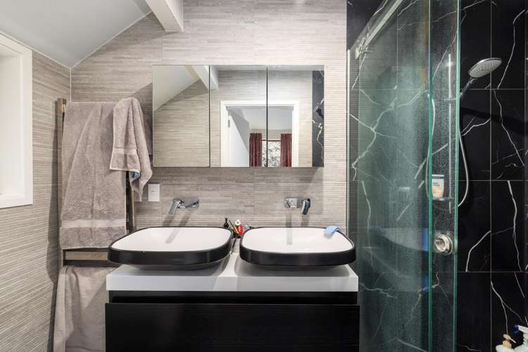 2 Cannon Hill Crescent Mt Pleasant_20