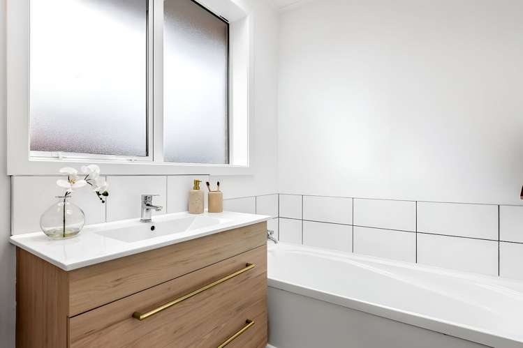 44 Flower Street Bryndwr_8