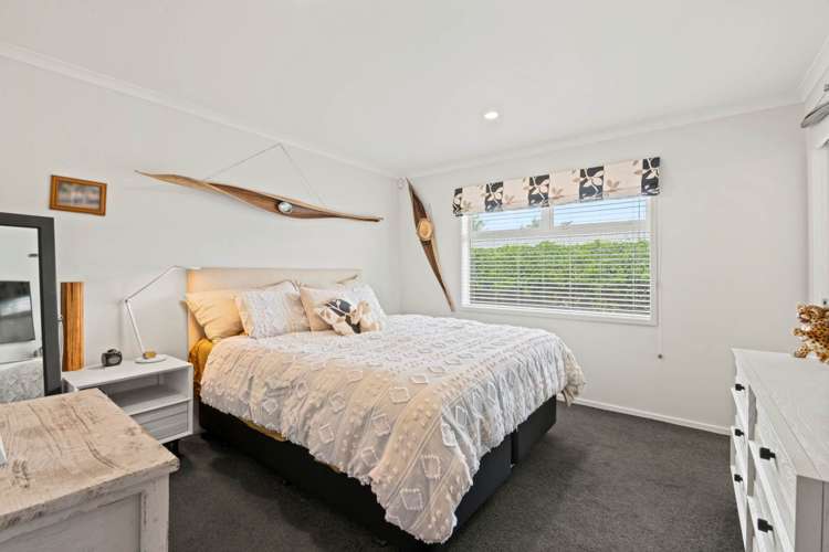 7 Annalise Place Orewa_17