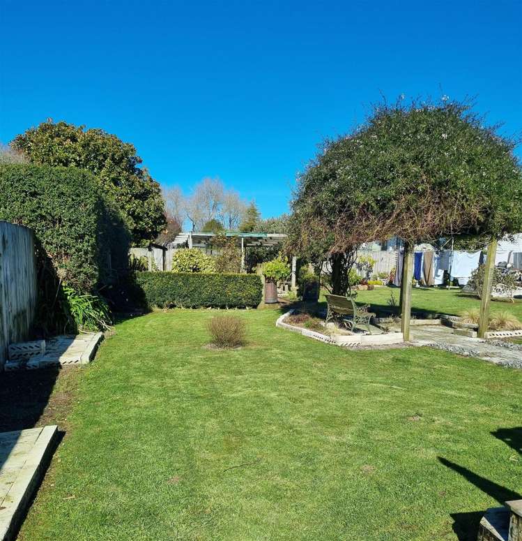 67 Cloten Road Stratford_13