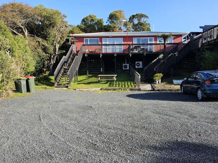 9C Rata Street Kaka Point_13