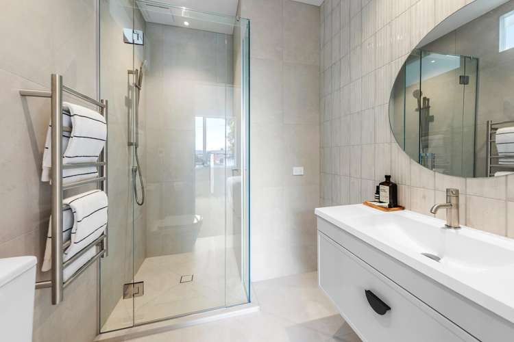 1b Maranui Avenue Point Chevalier_9