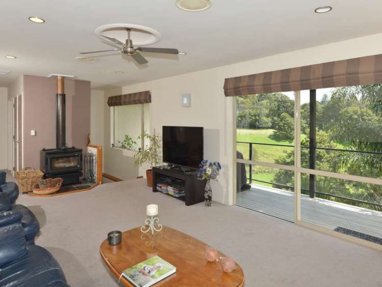 120 Main Road Kauri_7