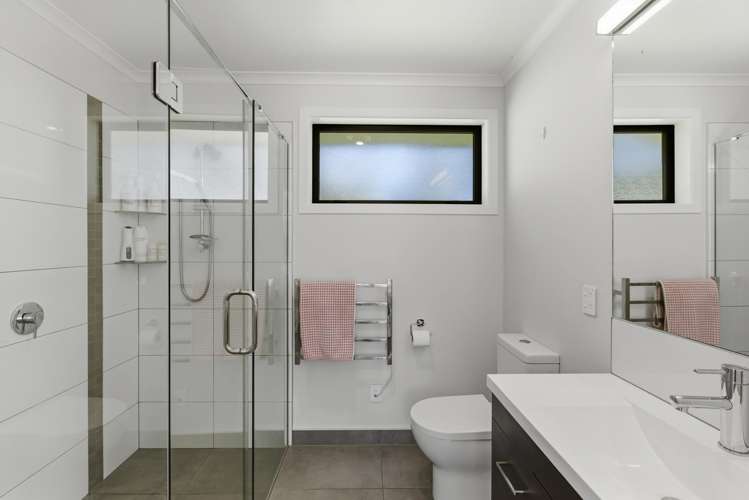 6 Hadfield Road Peka Peka_19