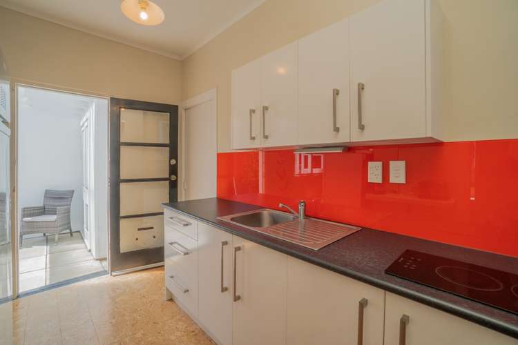 11 Viewland Avenue Onehunga_17