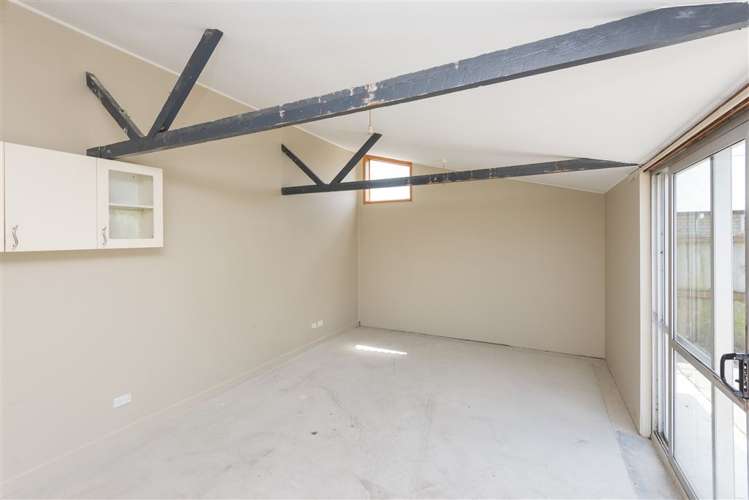 7 Joy Street Shirley_18