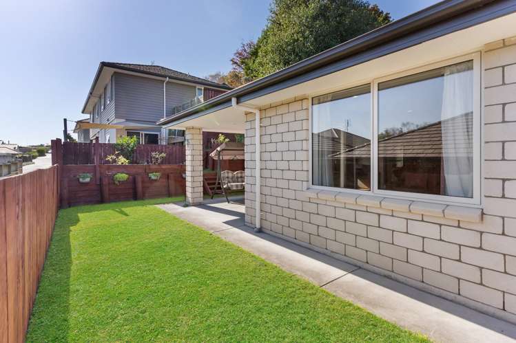 6 Austen Way Hairini_18