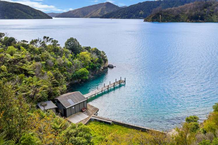 Sec 9 Maraetai Bay Queen Charlotte Sound_12