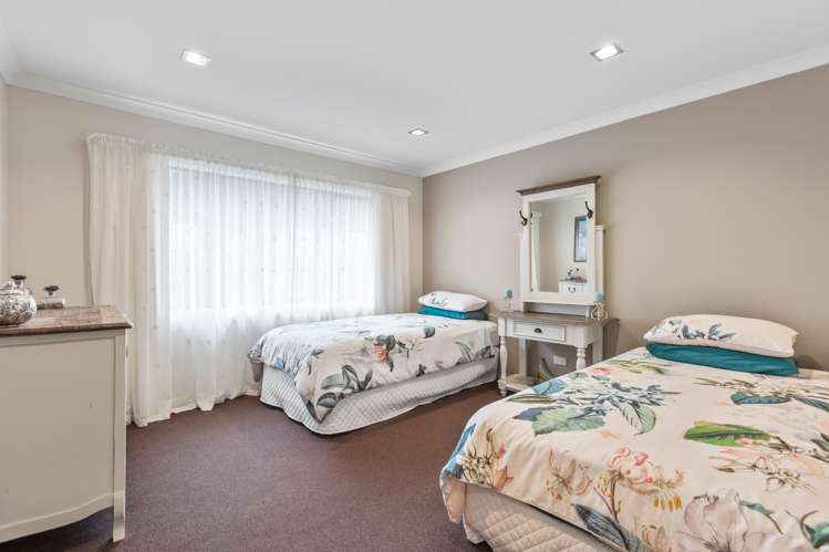 4 Kororako Grove Whalers Gate_23