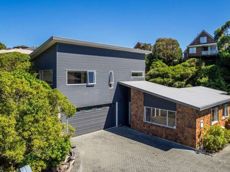 51 Saint Ives Drive Camborne_18